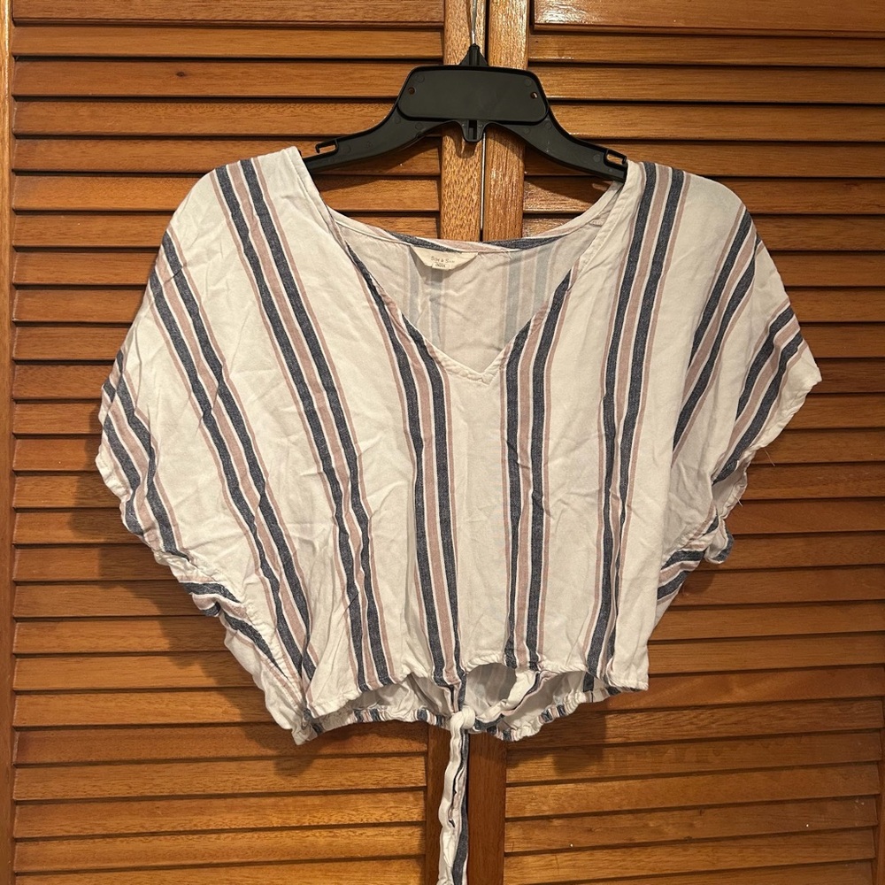 Sim and Sam Women’s Blue and White Beachy Cropped Tie Top Sz S
